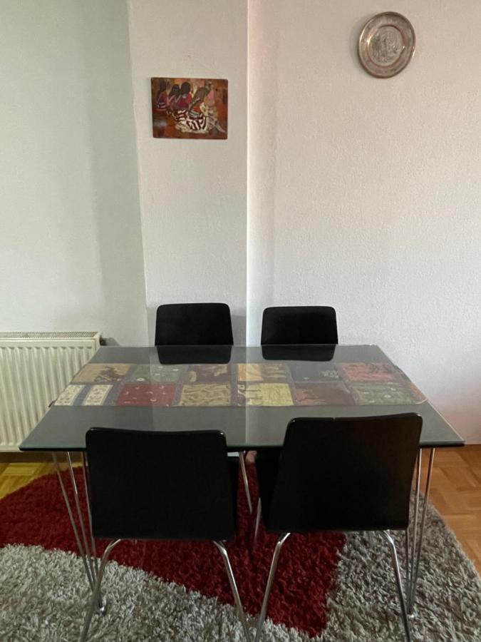 Mexican Touch Apartment With Parking Garage Pristina Kültér fotó